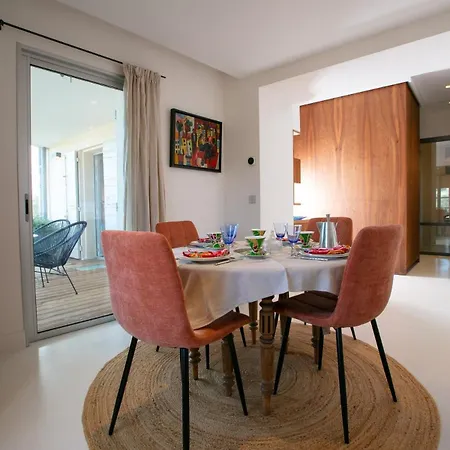 Casa de Férias Pres D'avignon Maison Luxe Vue Terrasses Piscine