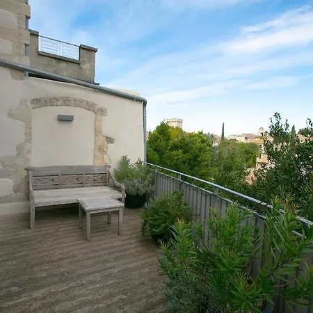Dom wakacyjny Pres D'avignon Maison Luxe Vue Terrasses Piscine
