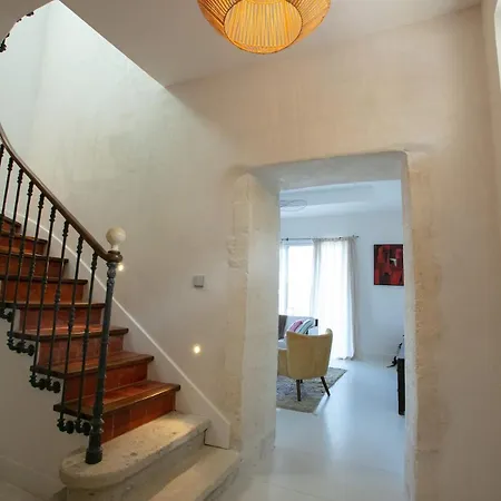Dom wakacyjny Pres D'avignon Maison Luxe Vue Terrasses Piscine