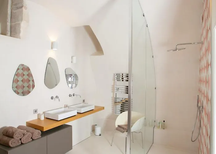 Pres D'avignon Maison Luxe Vue Terrasses Piscine Holiday home